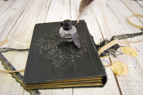 Rustic black and gold photo album, wedding guest book or journal. 22x15 cm.